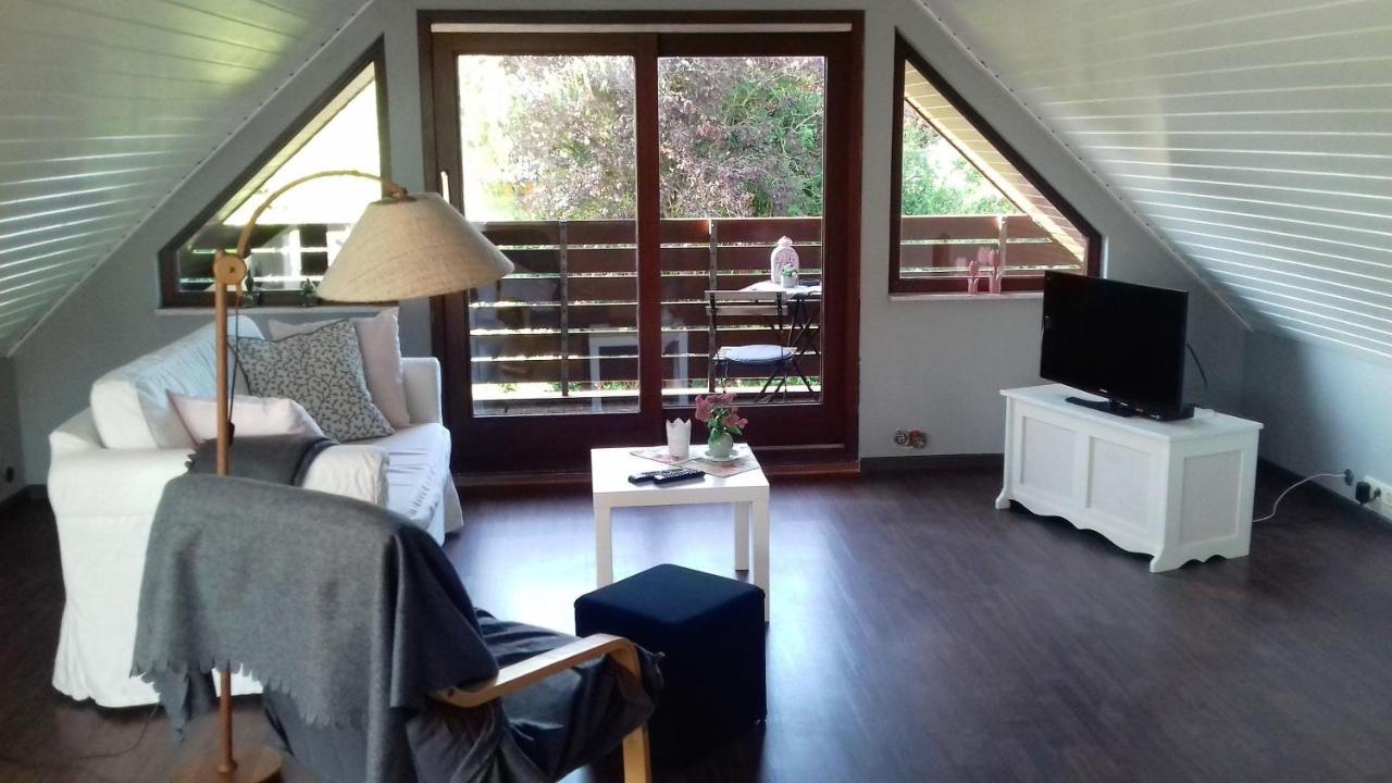 Ferienwohnung-Ostseestrand-In-Stein-Bei-Laboe Stein  Exteriör bild